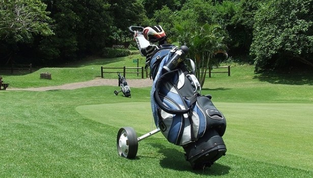 The Real Cost Of Checking Your Golf Bag